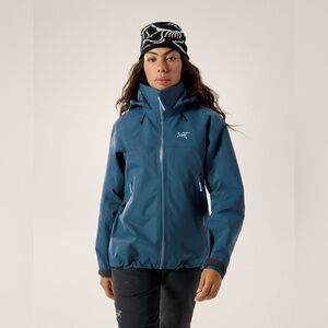 Arc'teryx Zeta LT Women's Gore-Tex Jacket Small Teal rain waterproof hiking